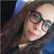 Ragazza con certificazione IELTS C1 offre lezioni di inglese per alunni di scuole medie e superiori